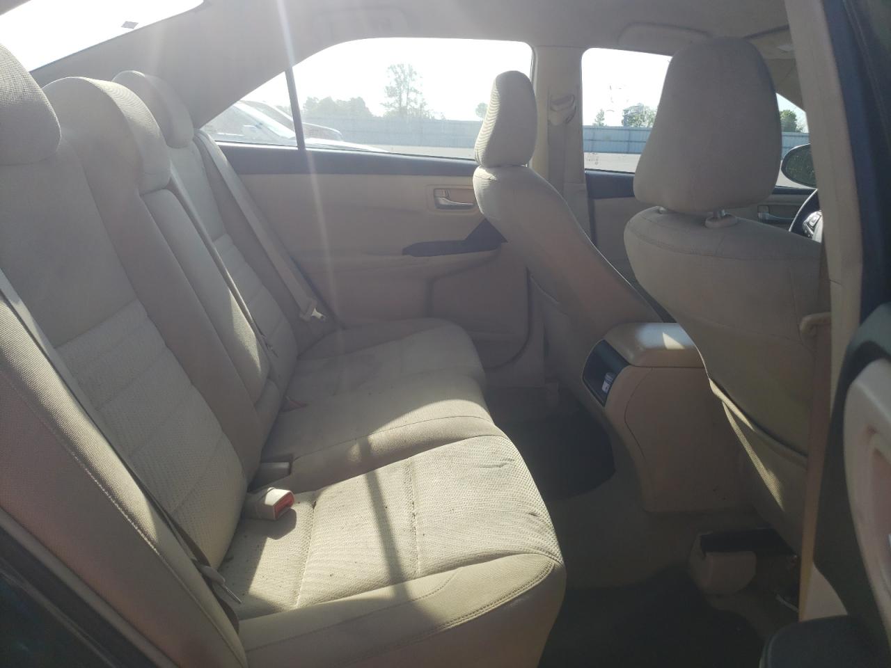 Photo 6 from auction – 2016 TOYOTA CAMRY LE with VIN 4T1BF1FK6GU144303