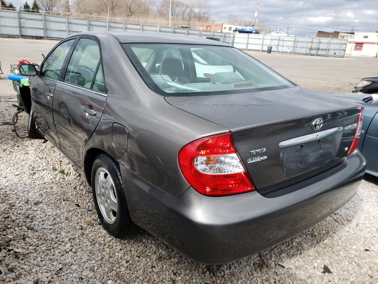Photo 3 from auction – 2002 TOYOTA CAMRY LE with VIN 4T1BF30K72U509486