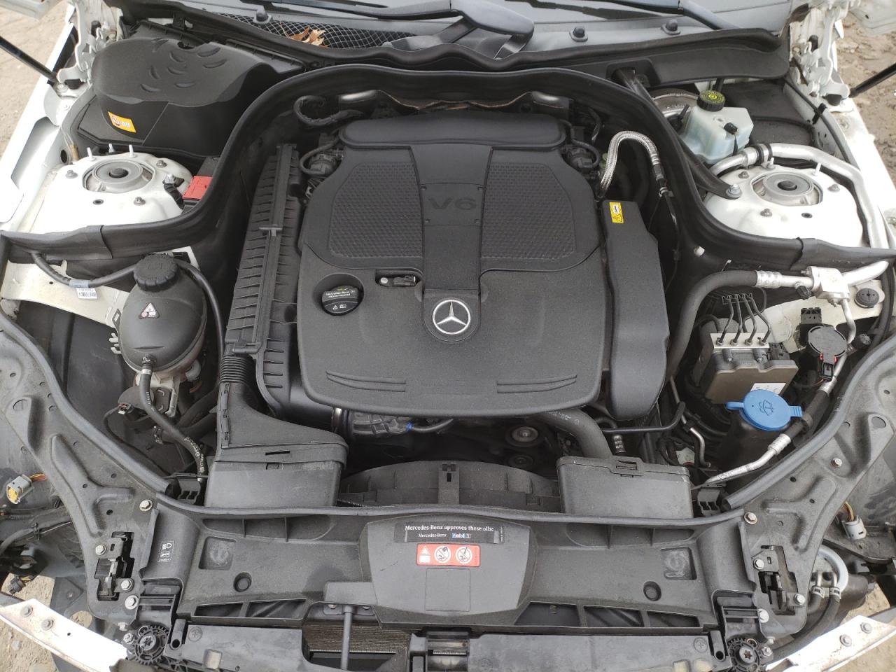 Photo 7 from auction – 2015 MERCEDES-BENZ E 350 4MAT with VIN WDDHF8JB0FB119783
