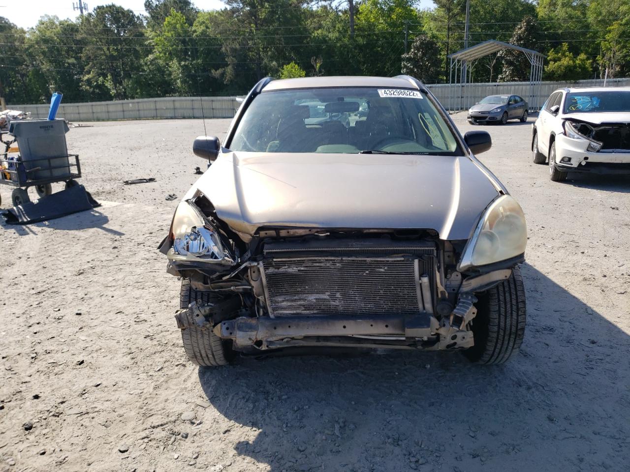 Photo 9 from auction – 2005 HONDA CR-V LX with VIN SHSRD68565U304451