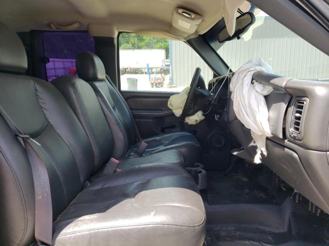 Photo 5 from auction – 2005 CHEVROLET SILVERADO with VIN 2GCEC19V451263847