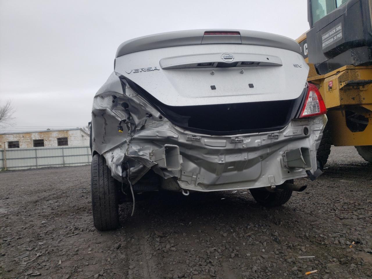 Photo 9 from auction – 2017 NISSAN VERSA S with VIN 3N1CN7AP5HK458627