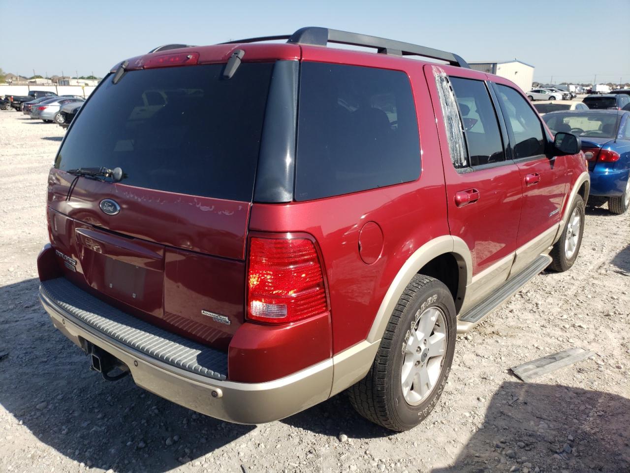 Photo 4 from auction – 2005 FORD EXPLORER E with VIN 1FMDU64K45UA45930