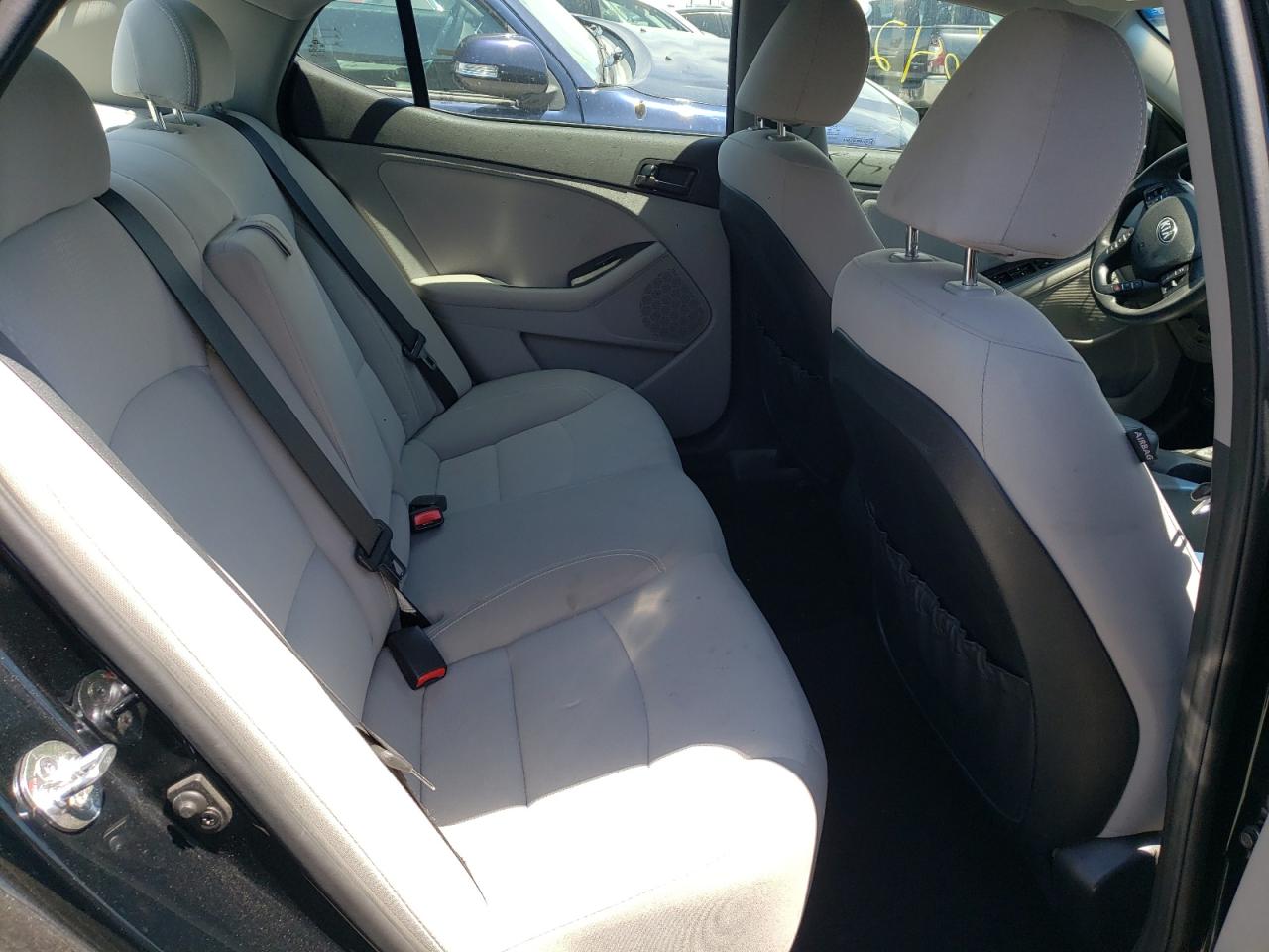 Photo 6 from auction – 2013 KIA OPTIMA LX with VIN 5XXGM4A71DG124577