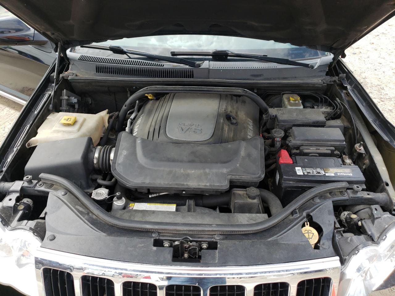 Photo 7 from auction – 2009 JEEP GRAND CHER with VIN 1J8HS58T99C542033