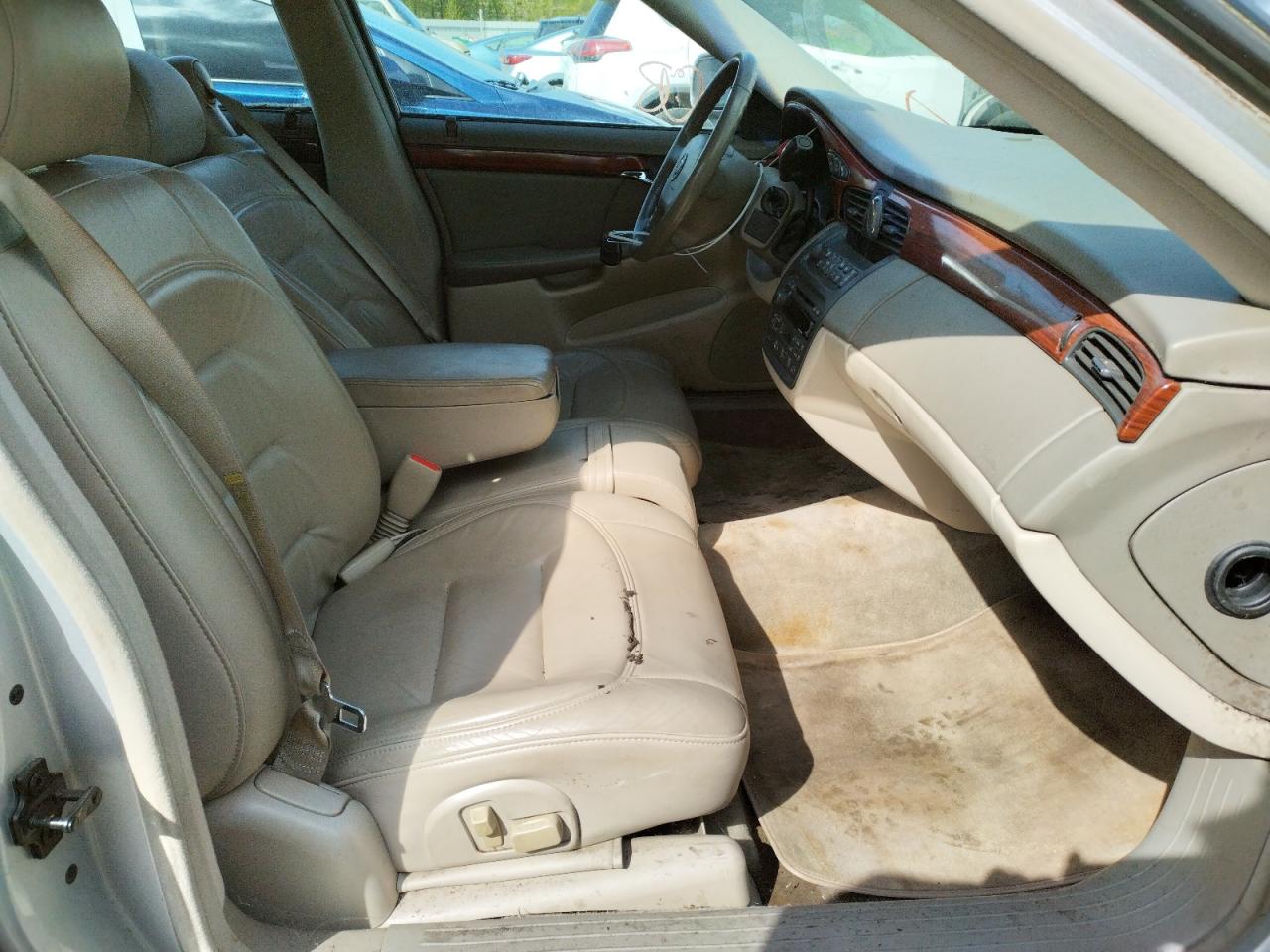 Photo 5 from auction – 2002 CADILLAC DEVILLE with VIN 1G6KD54Y02U109664