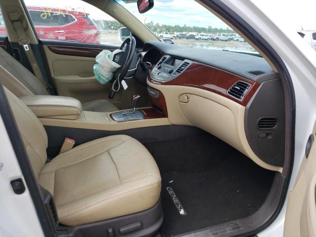Photo 5 from auction – 2012 HYUNDAI GENESIS 3. with VIN KMHGC4DD7CU180712