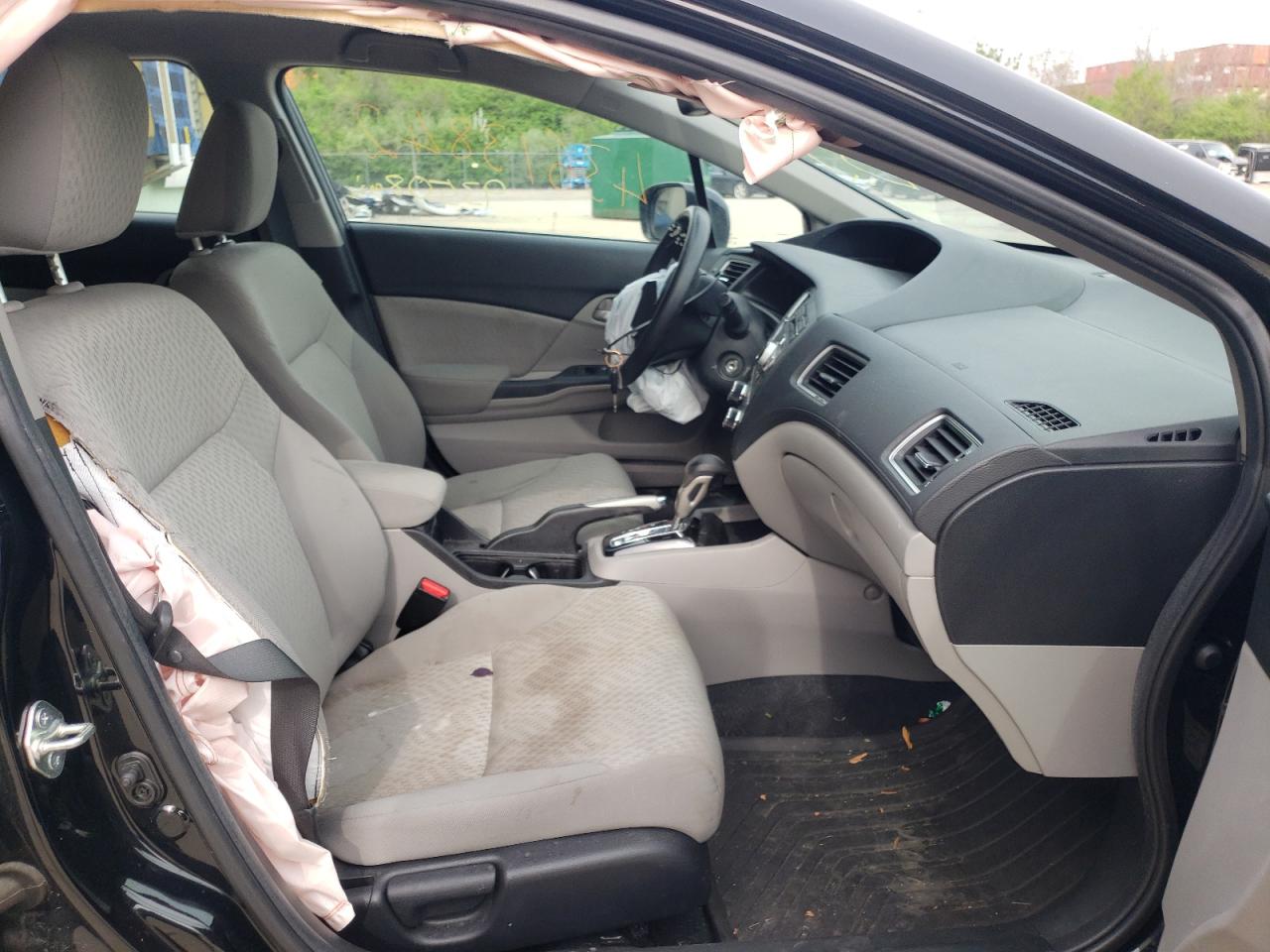 Photo 5 from auction – 2015 HONDA CIVIC LX with VIN 19XFB2F5XFE064095