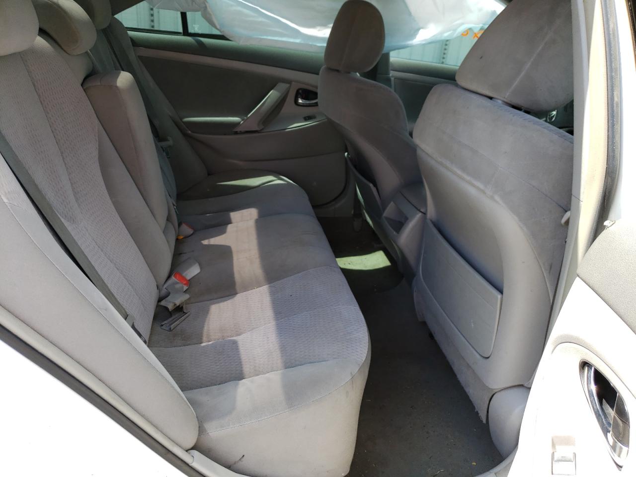 Photo 6 from auction – 2010 TOYOTA CAMRY BASE with VIN 4T1BF3EK7AU545296
