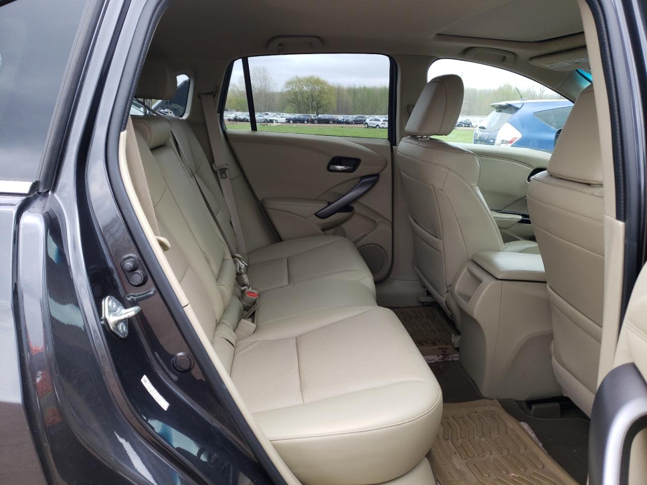 Photo 6 from auction – 2015 ACURA RDX TECHNO with VIN 5J8TB3H54FL016333