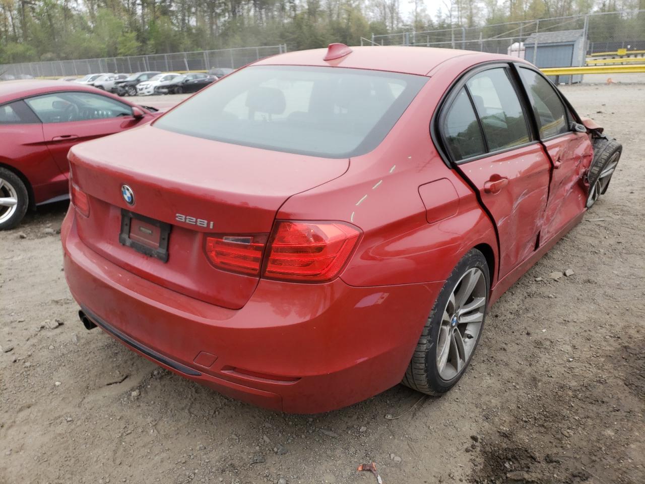 Photo 4 from auction – 2013 BMW 328 I with VIN WBA3A5C54DF355638