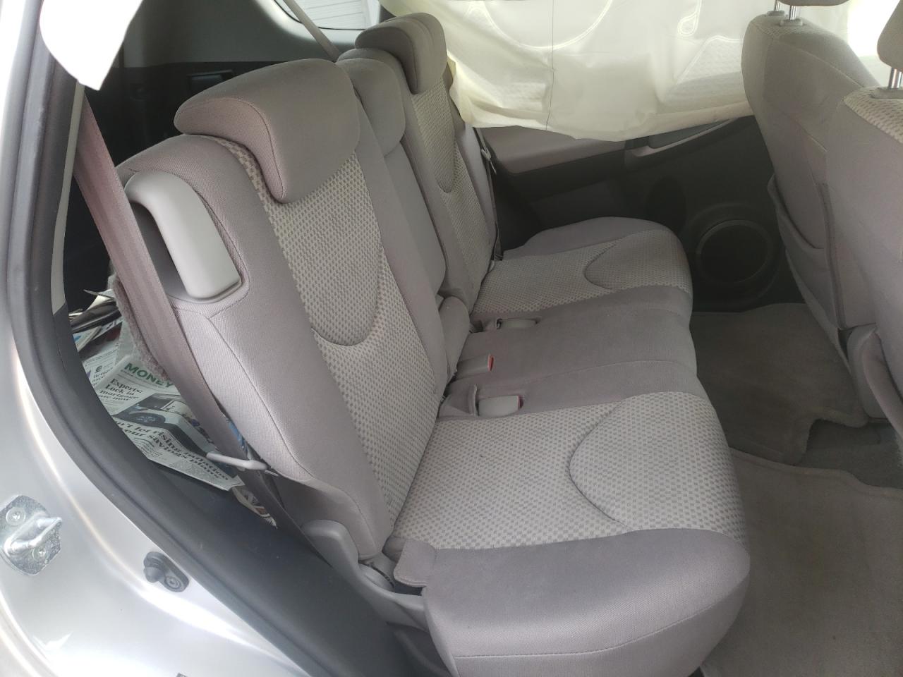 Photo 6 from auction – 2008 TOYOTA RAV4 with VIN JTMBK33V286033974