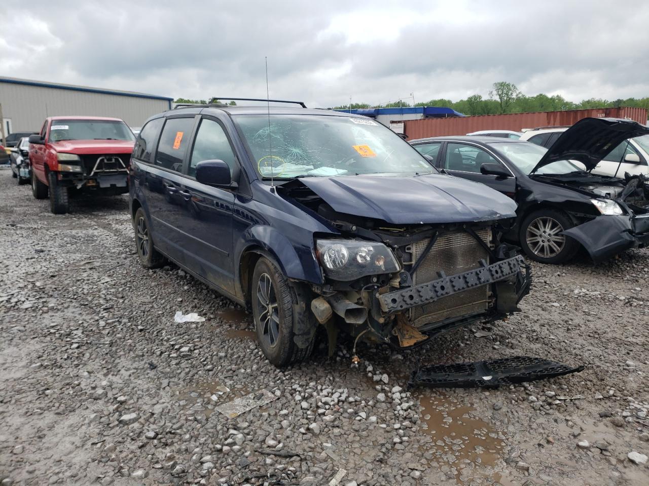 DODGE GRAND CARA 2016 with VIN 2C4RDGEG8GR250225 - Photo from auction