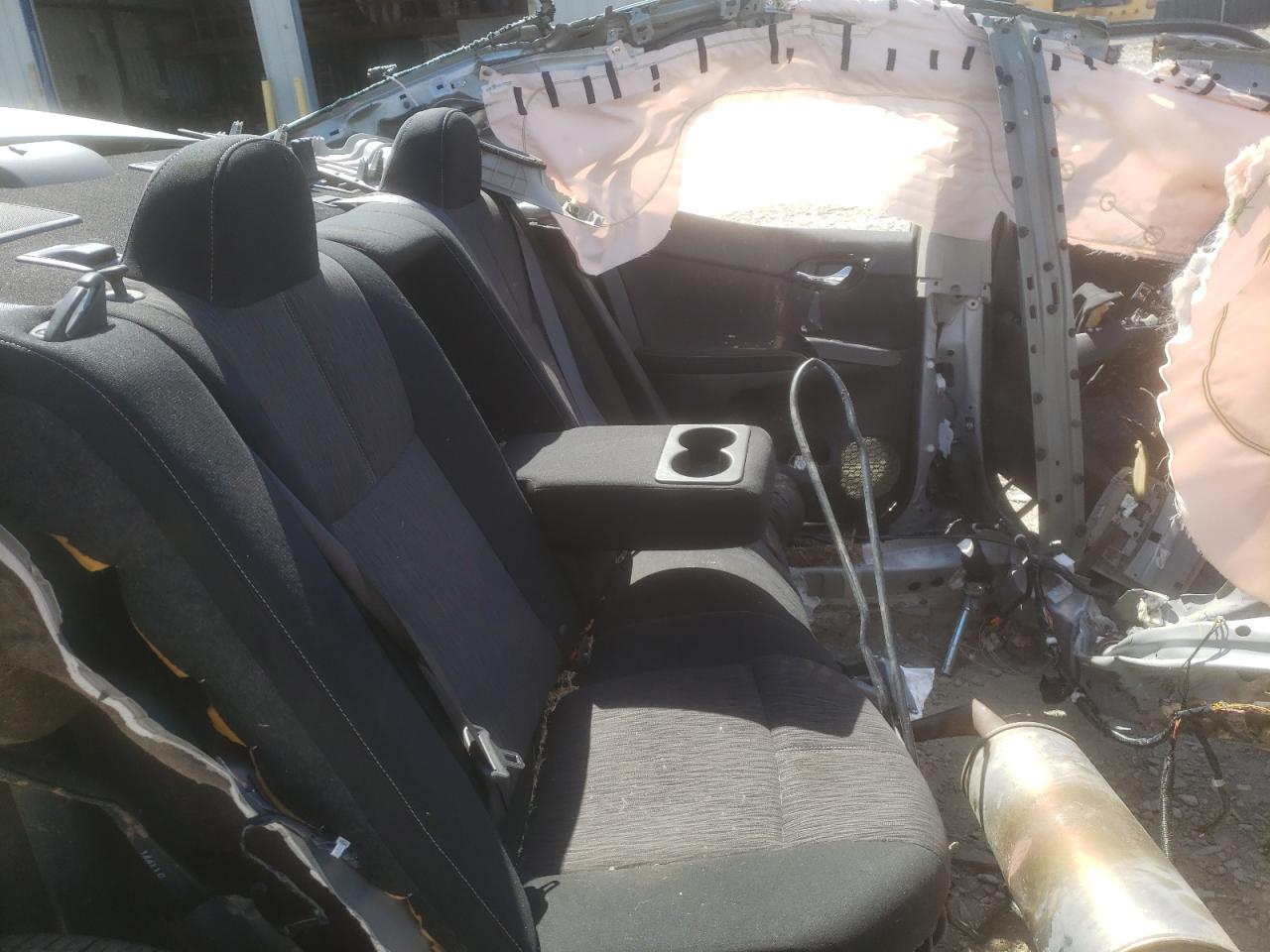 Photo 6 from auction – 2014 NISSAN SENTRA S with VIN 3N1AB7AP5EY241376