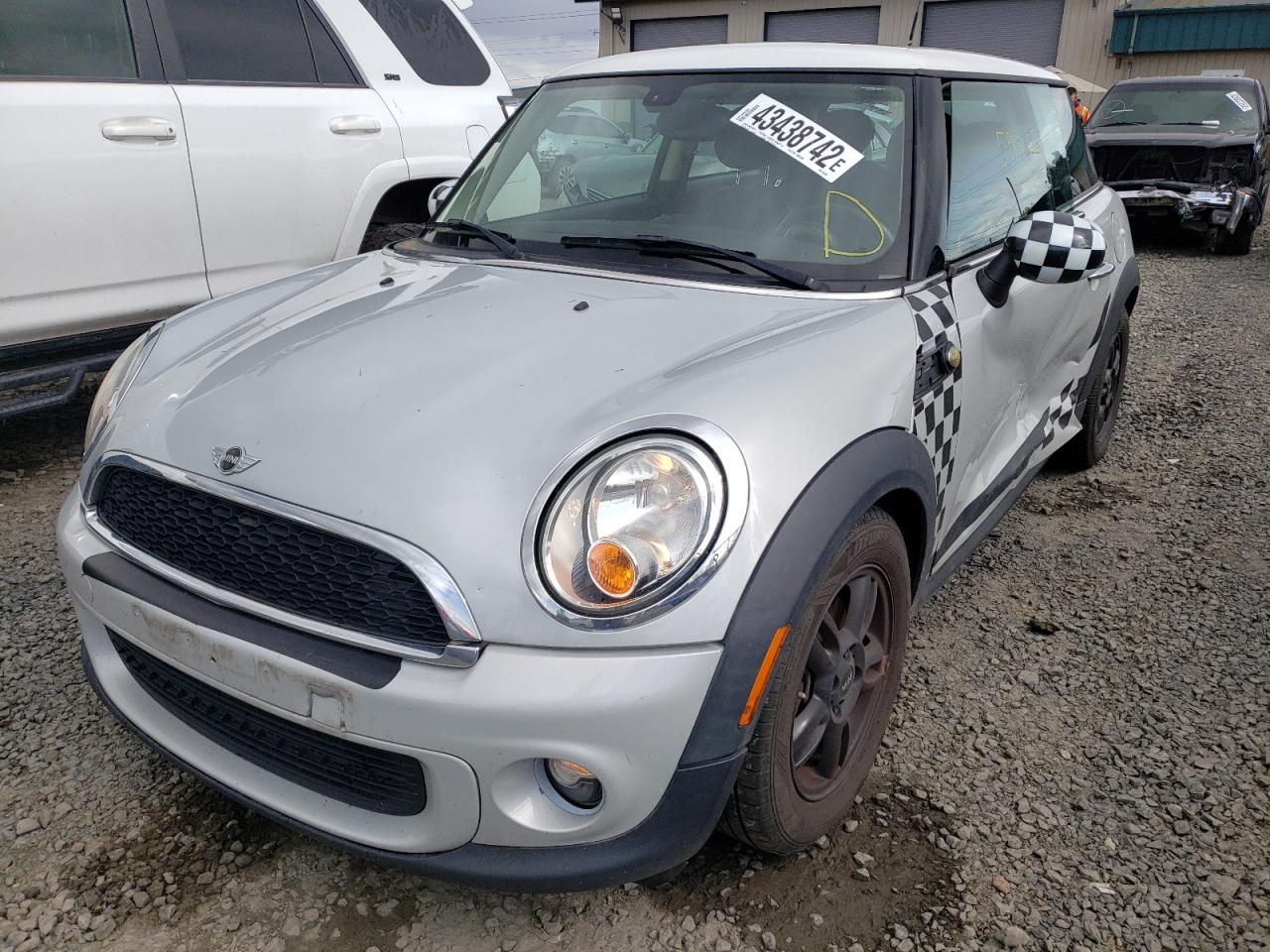 Photo 2 from auction – 2013 MINI COOPER with VIN WMWSU3C57DT687467