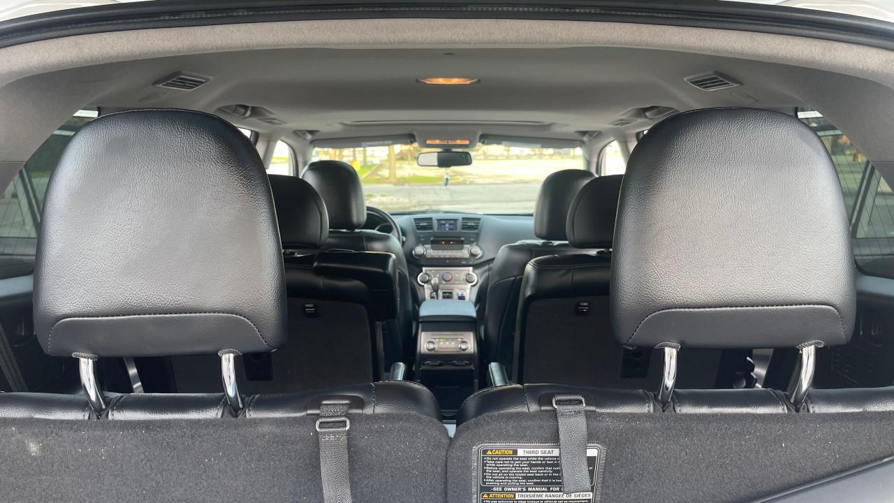 Photo 9 from auction – 2012 TOYOTA HIGHLANDER with VIN 5TDBK3EH6CS151056