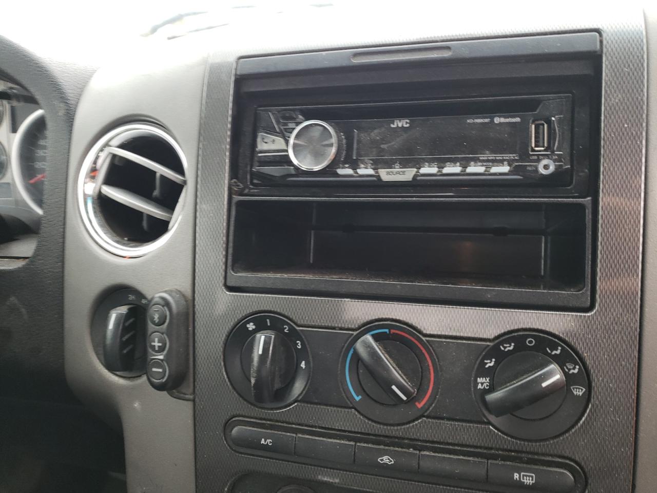 Photo 20 from auction – 2007 FORD F150 with VIN 1FTPX14VX7FA03873