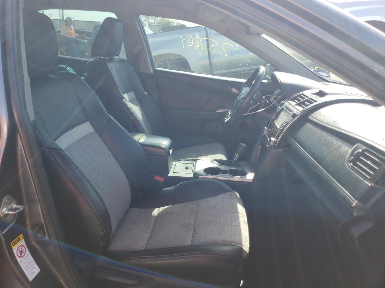 Photo 5 from auction – 2013 TOYOTA CAMRY L with VIN 4T1BF1FK5DU220010