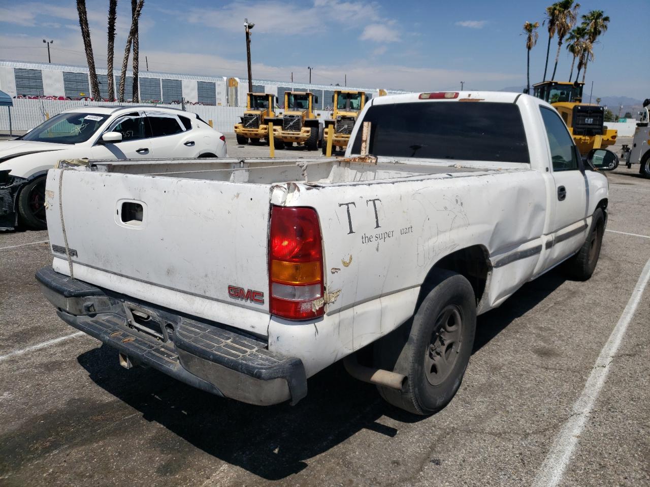 Photo 4 from auction – 1999 GMC NEW SIERRA with VIN 1GTEC14V9XE540730