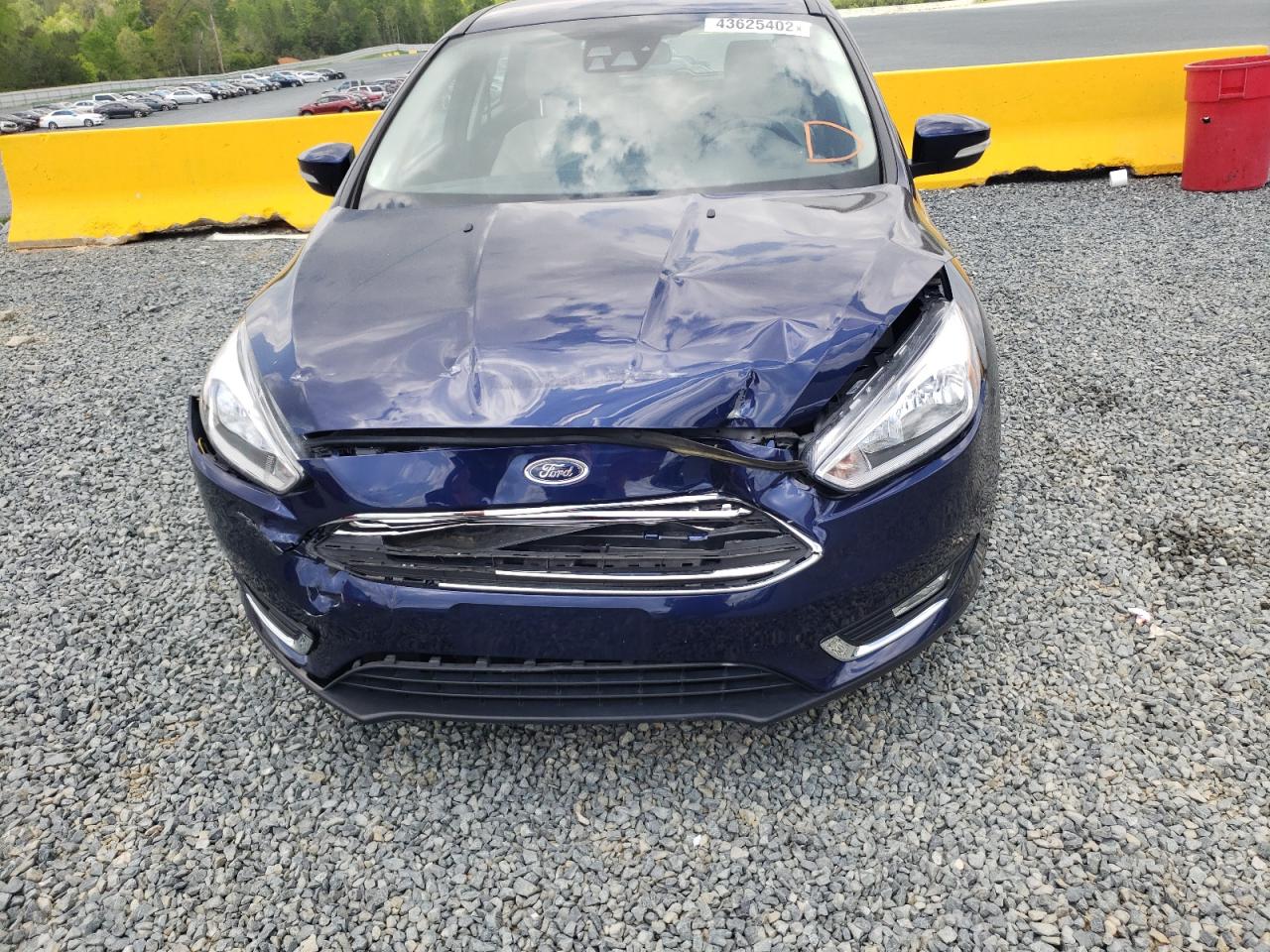 Photo 9 from auction – 2016 FORD FOCUS TITA with VIN 1FADP3N26GL249359