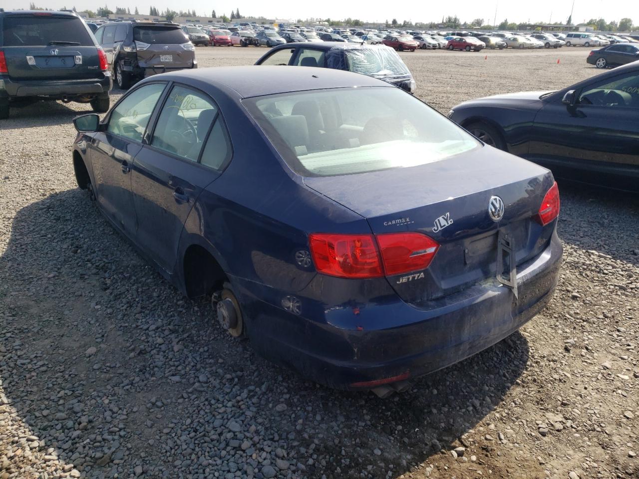 Photo 3 from auction – 2014 VOLKSWAGEN JETTA BASE with VIN 3VW2K7AJ6EM331458