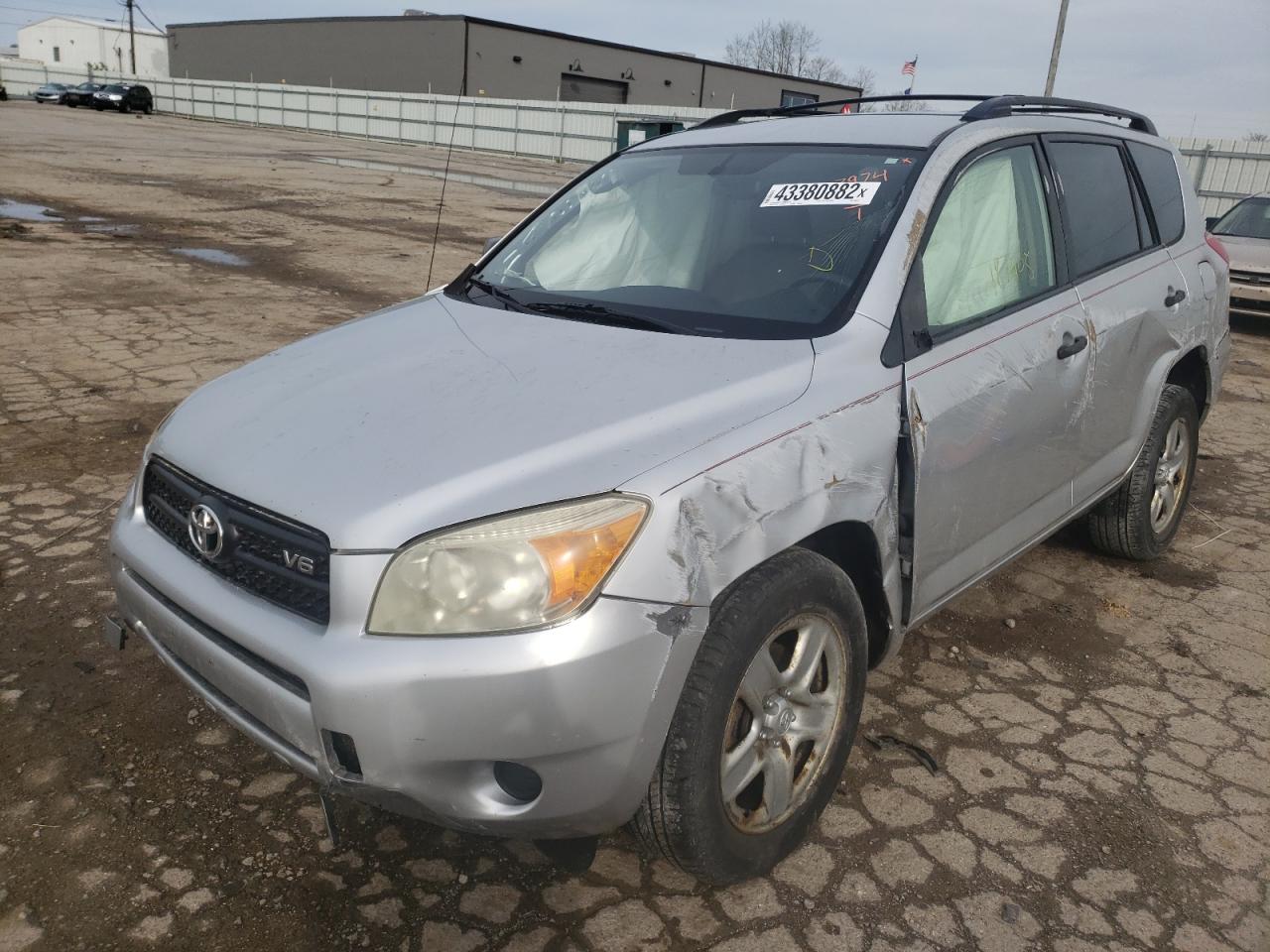 Photo 2 from auction – 2008 TOYOTA RAV4 with VIN JTMBK33V286033974
