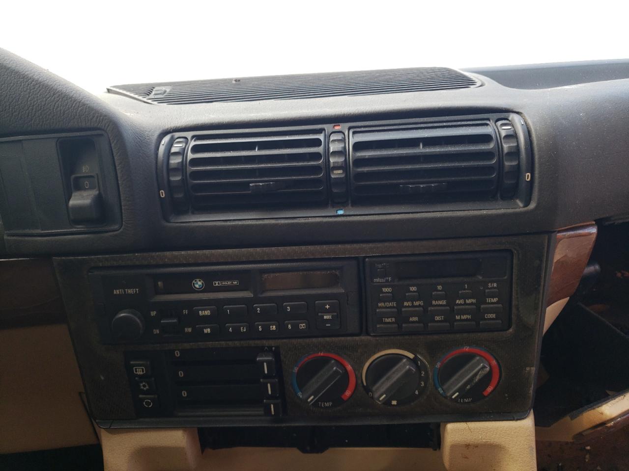 Photo 9 from auction – 1990 BMW 535 I AUTO with VIN WBAHD2310LBF65218