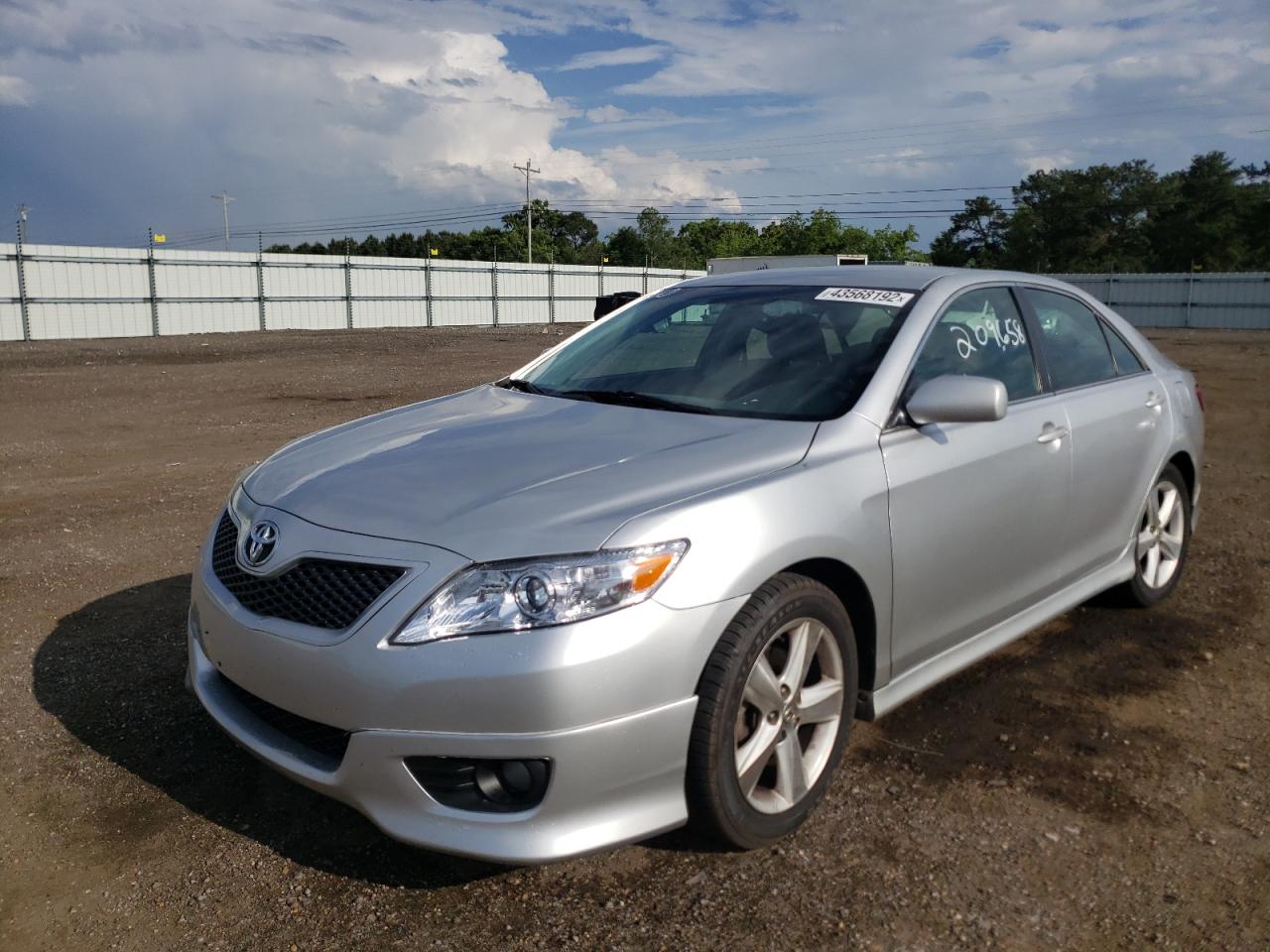 Photo 2 from auction – 2010 TOYOTA CAMRY BASE with VIN 4T1BF3EK9AU083971