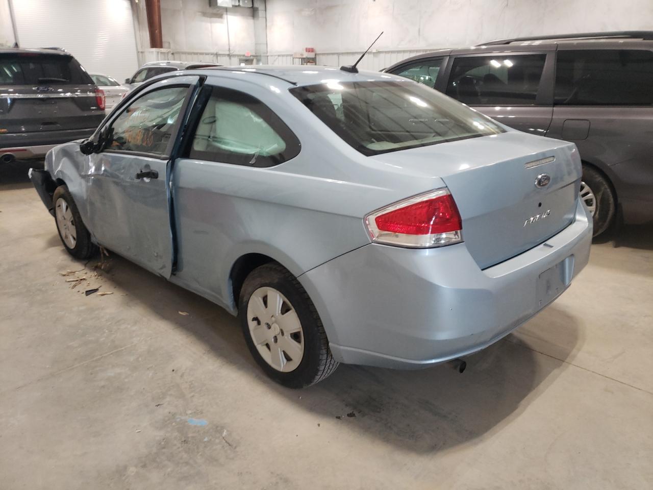 Photo 3 from auction – 2008 FORD FOCUS S/SE with VIN 1FAHP32N98W224598