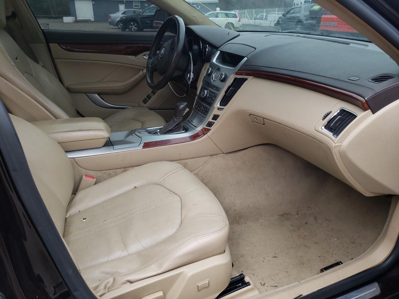 Photo 5 from auction – 2008 CADILLAC CTS with VIN 1G6DH577080138792