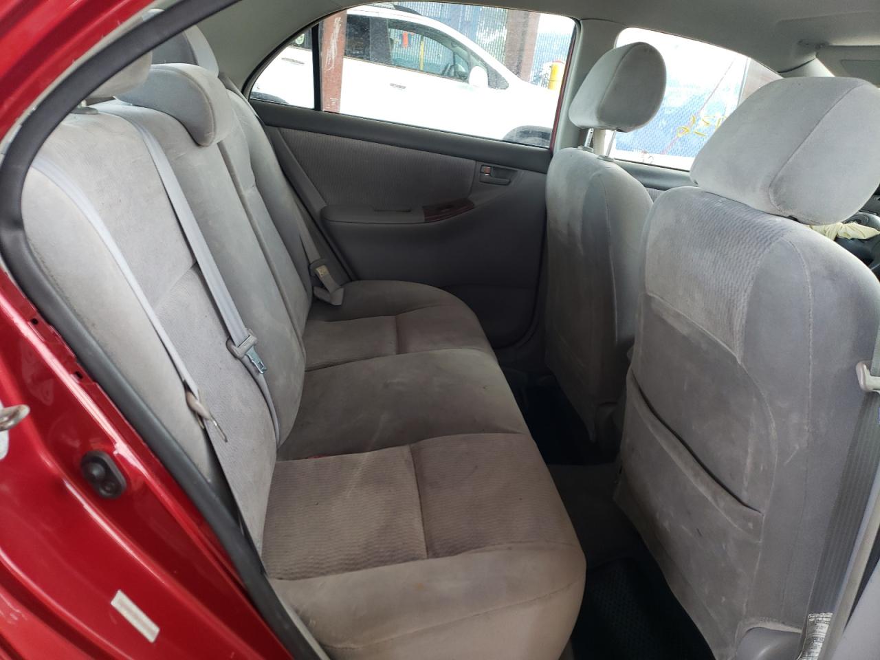 Photo 6 from auction – 2005 TOYOTA COROLLA CE with VIN 1NXBR32E95Z357892