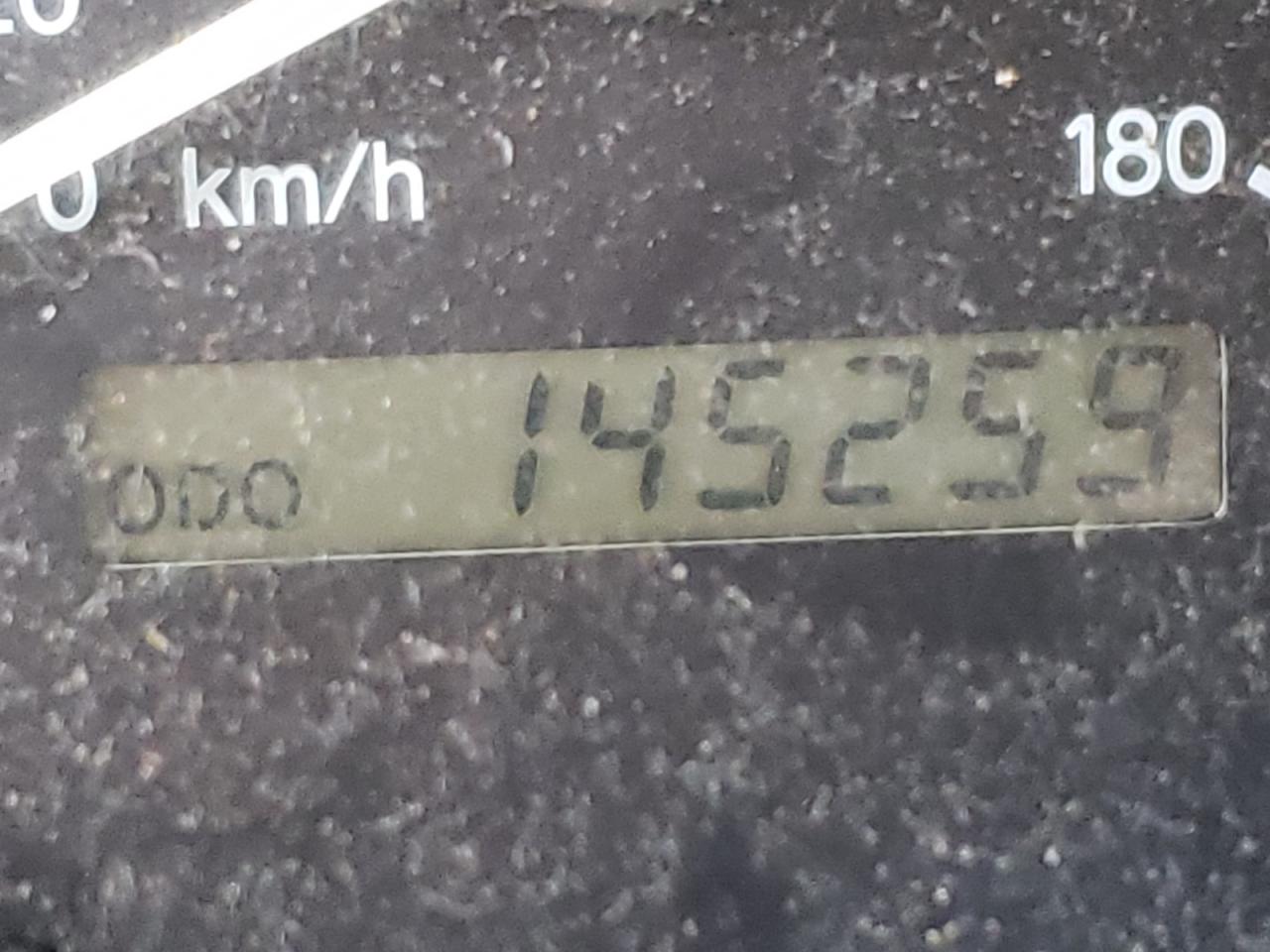 Photo 8 from auction – 1999 TOYOTA COROLLA VE with VIN 2T1BR12E3XC189417