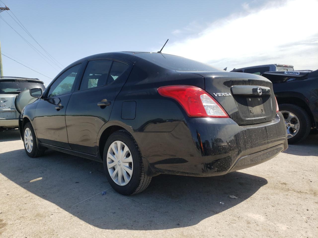 Photo 3 from auction – 2016 NISSAN VERSA S with VIN 3N1CN7AP5GL859121