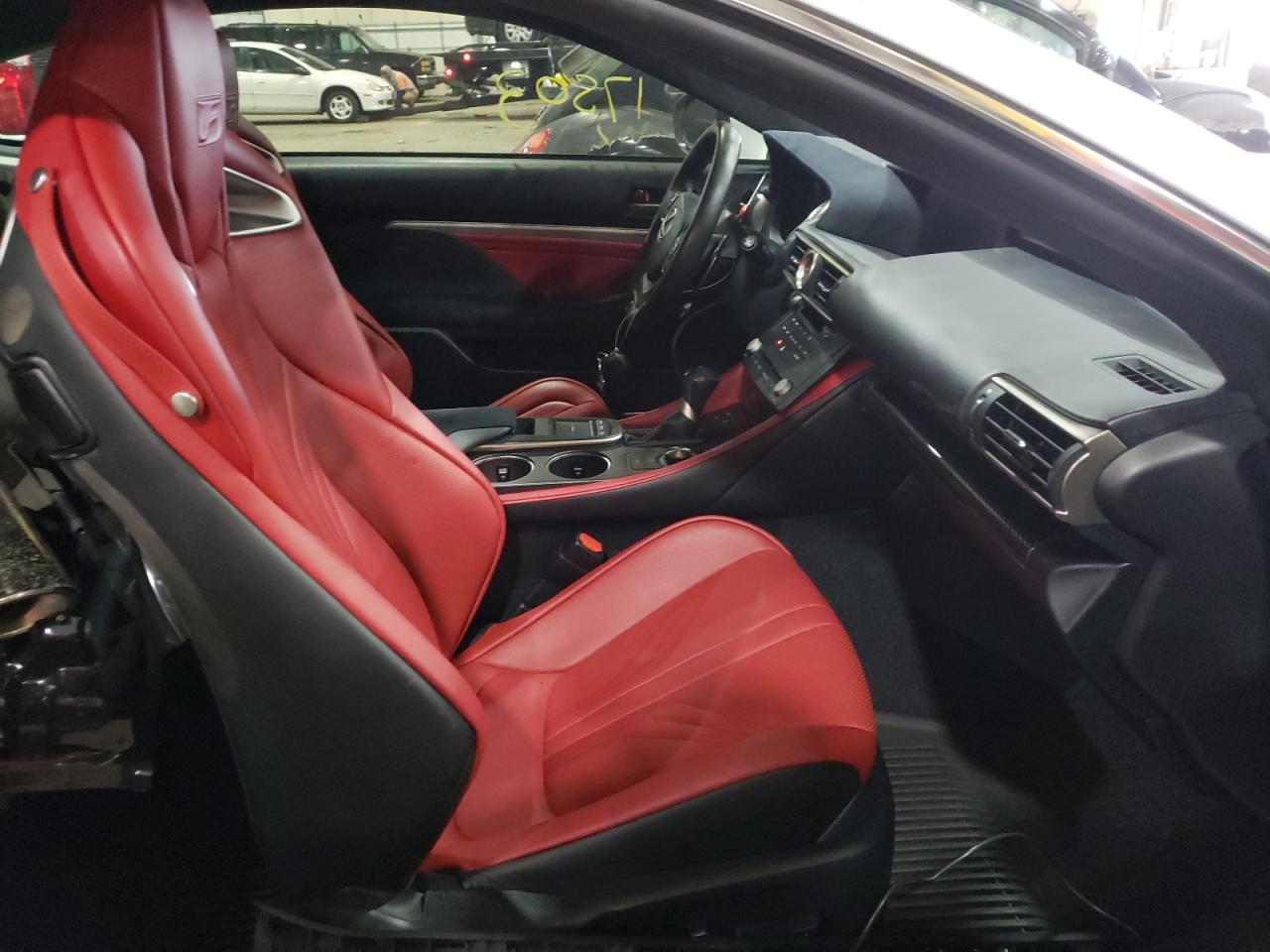 Photo 5 from auction – 2016 LEXUS RC-F with VIN JTHHP5BC4G5005409