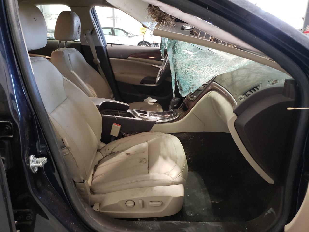 Photo 5 from auction – 2015 BUICK REGAL PREM with VIN 2G4GP5EX1F9148231