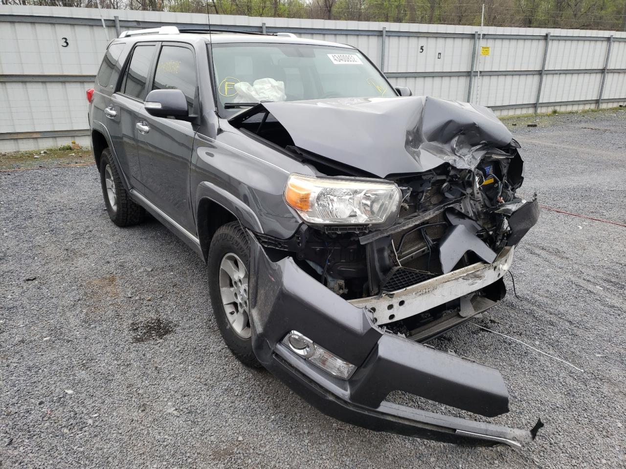 TOYOTA 4RUNNER SR 2010 with VIN JTEBU5JR4A5023935 - Photo from auction
