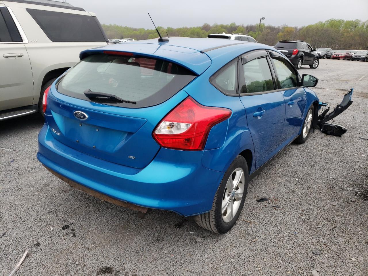 Photo 4 from auction – 2012 FORD FOCUS SE with VIN 1FAHP3K21CL246871