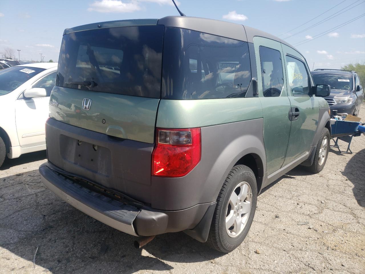 Photo 4 from auction – 2004 HONDA ELEMENT EX with VIN 5J6YH286X4L025602
