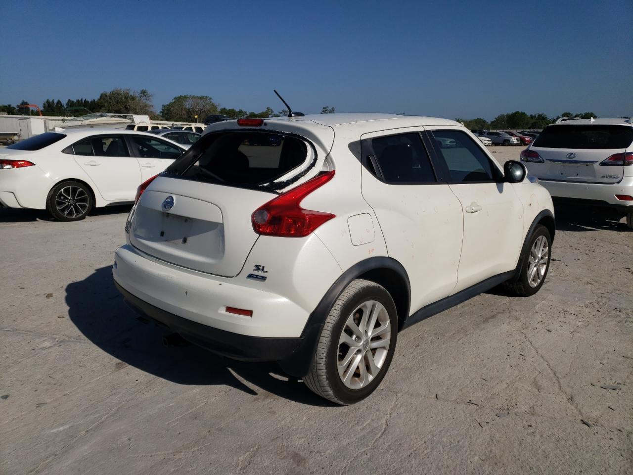 Photo 4 from auction – 2014 NISSAN JUKE S with VIN JN8AF5MRXET359360