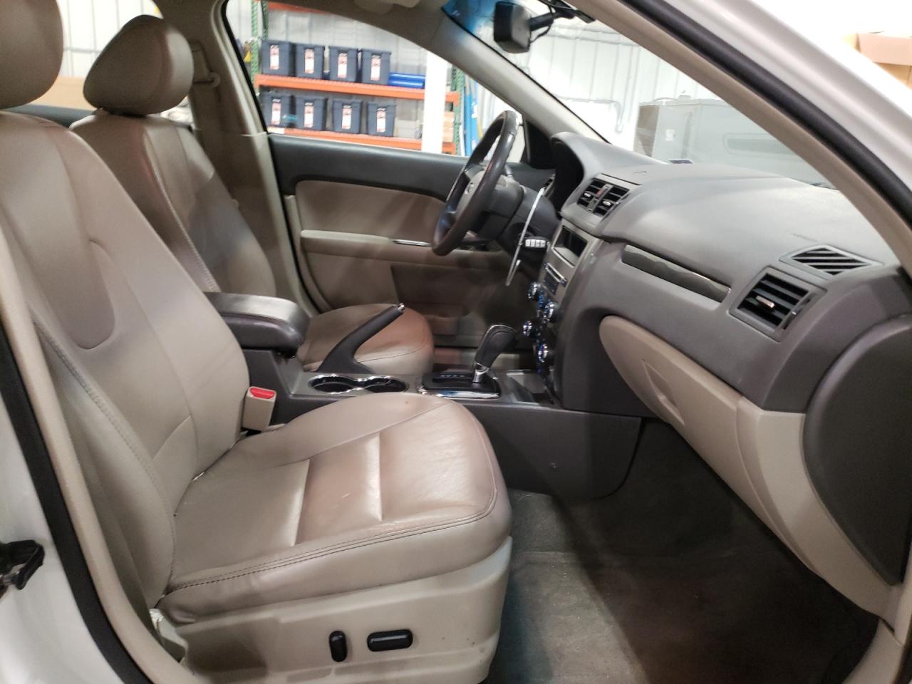 Photo 5 from auction – 2012 FORD FUSION SEL with VIN 3FAHP0CG2CR232794