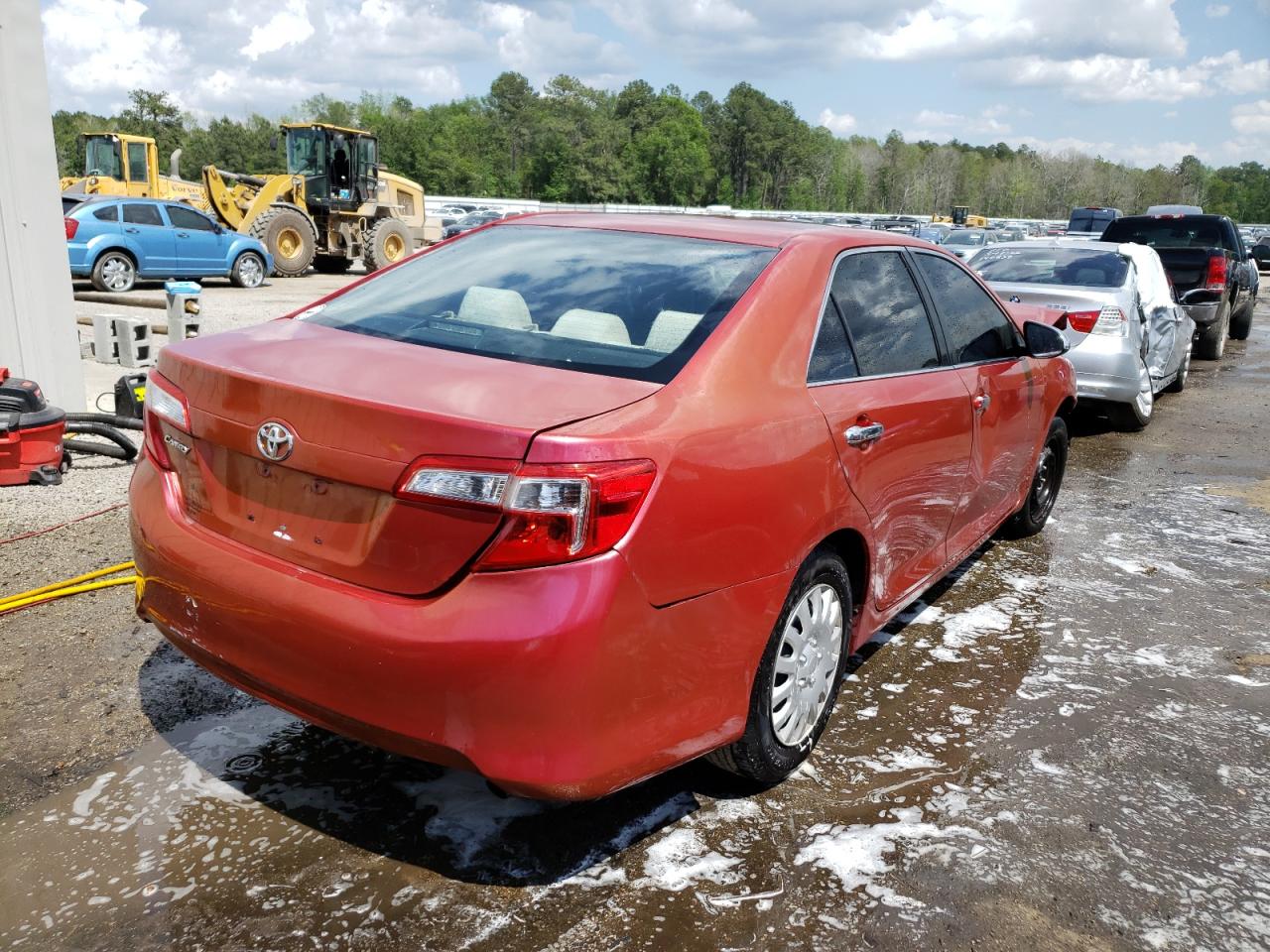 Photo 4 from auction – 2013 TOYOTA CAMRY L with VIN 4T1BF1FK7DU683525