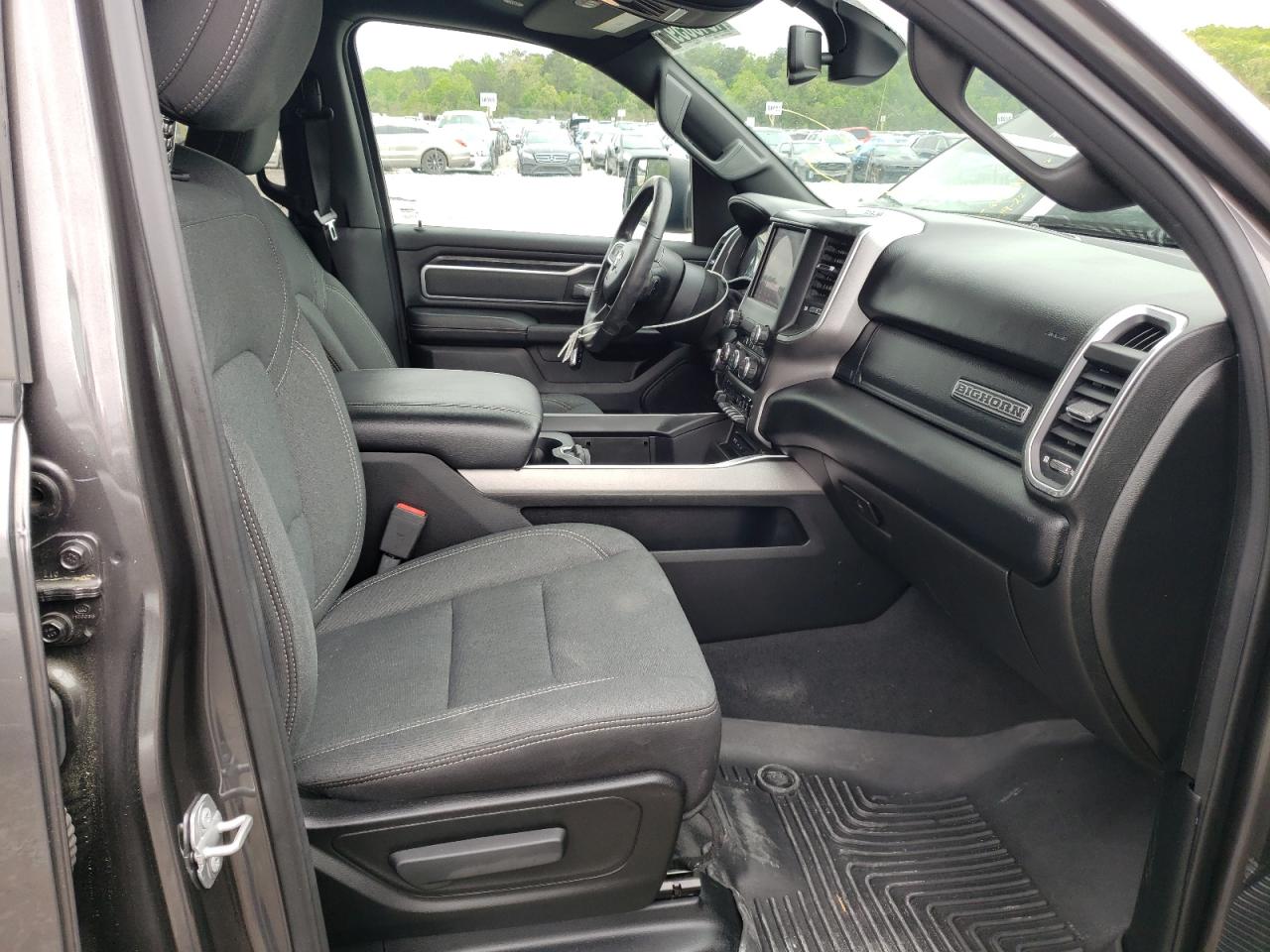 Photo 5 from auction – 2019 RAM 1500 BIG H with VIN 1C6RREBT7KN568549