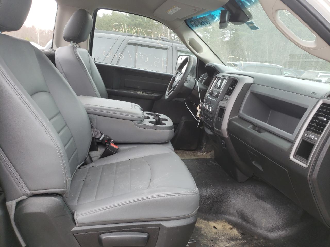 Photo 5 from auction – 2019 RAM 1500 CLASS with VIN 3C6JR6DG9KG508672