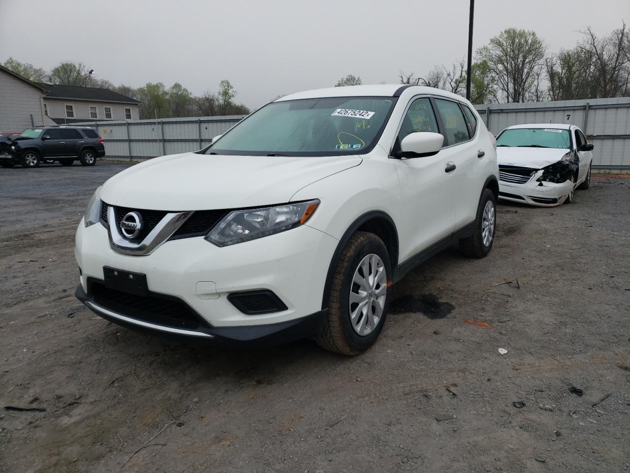 Photo 2 from auction – 2016 NISSAN ROGUE S with VIN 5N1AT2MV6GC792382