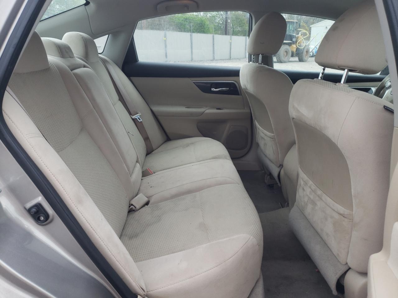 Photo 6 from auction – 2014 NISSAN ALTIMA 2.5 with VIN 1N4AL3AP0EC177894