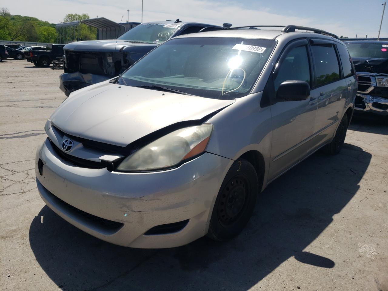 Photo 2 from auction – 2006 TOYOTA SIENNA CE with VIN 5TDZA23C76S440132