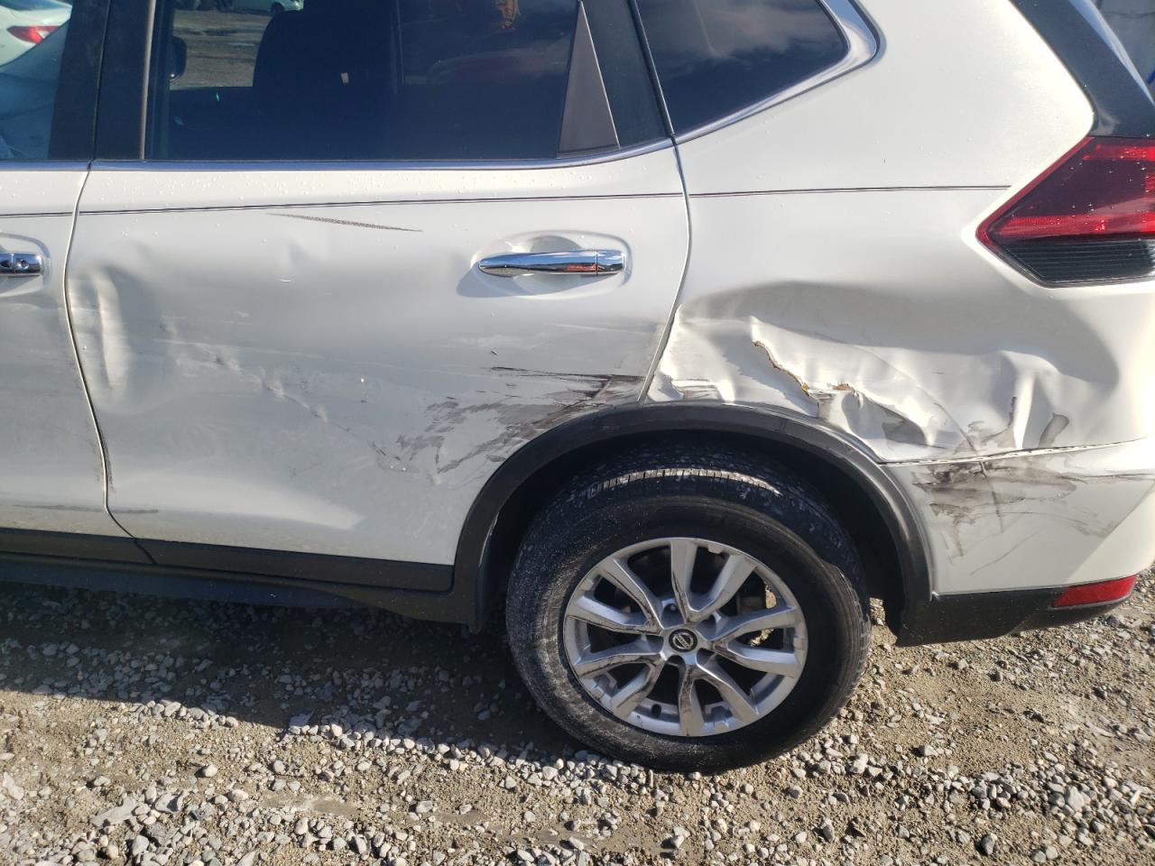Photo 9 from auction – 2018 NISSAN ROGUE S with VIN KNMAT2MV2JP519251