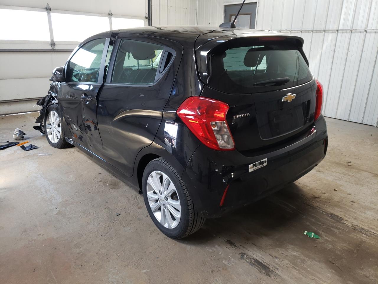 Photo 3 from auction – 2017 CHEVROLET SPARK 1LT with VIN KL8CD6SA6HC765727