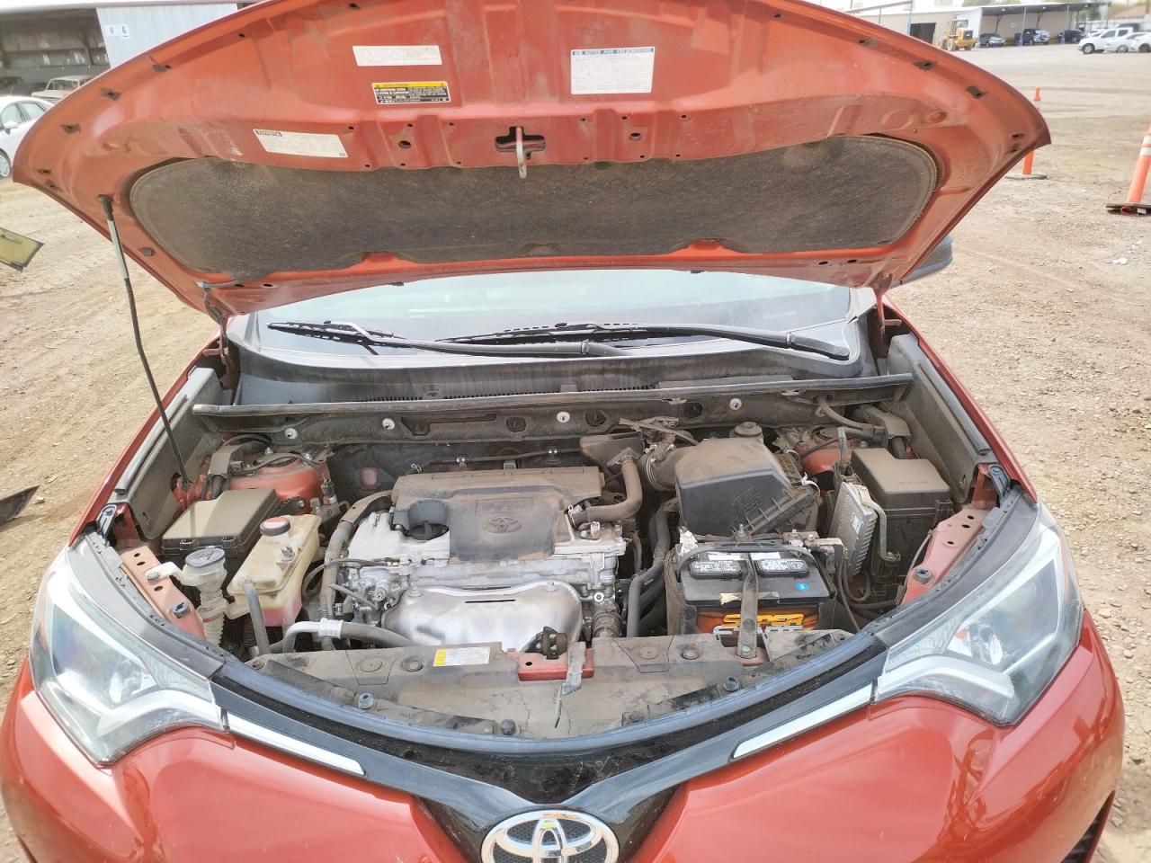 Photo 7 from auction – 2016 TOYOTA RAV4 LE with VIN JTMZFREV0GJ080144