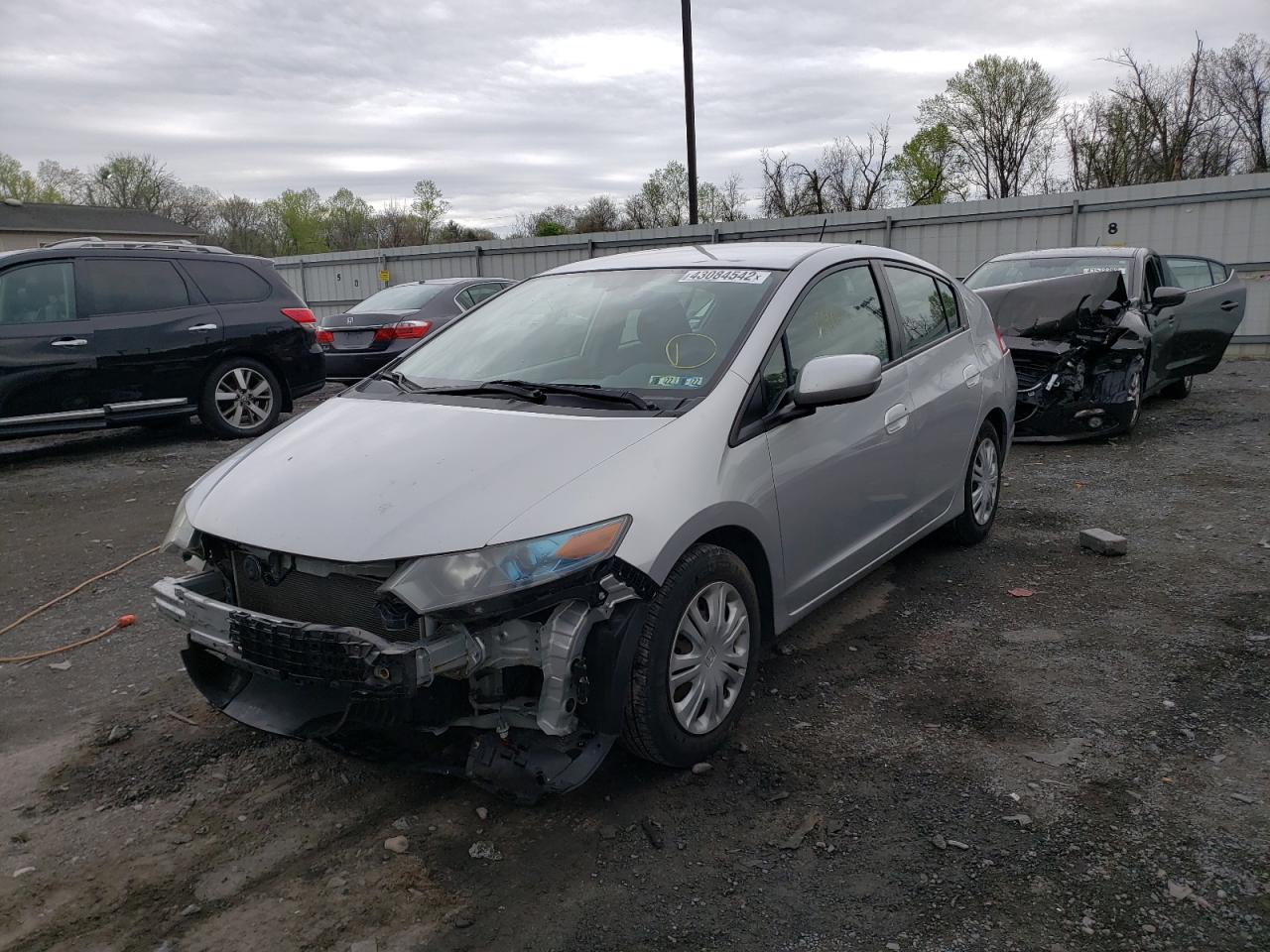 Photo 2 from auction – 2011 HONDA INSIGHT LX with VIN JHMZE2H55BS011697